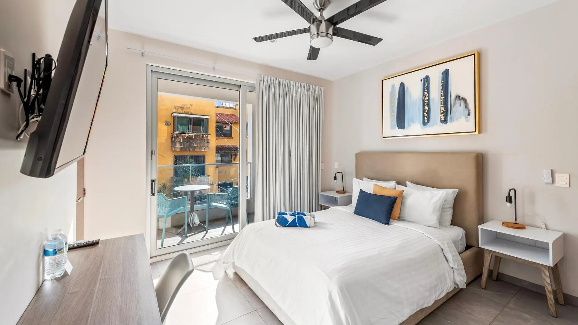 Luxury Condo 2 Hab Cocina Ac Gym Pool Cine Playa del Carmen Apartment