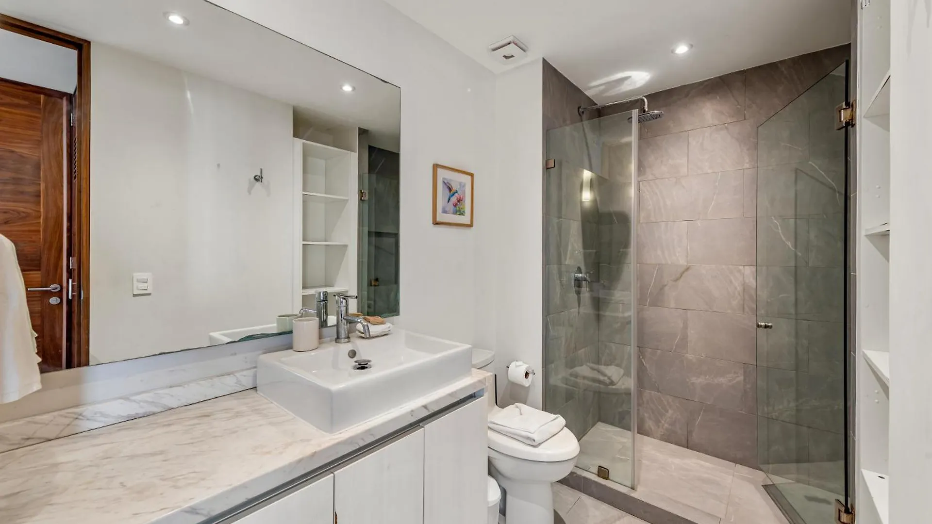 Luxury Condo 2 Hab Cocina Ac Gym Pool Cine Playa del Carmen